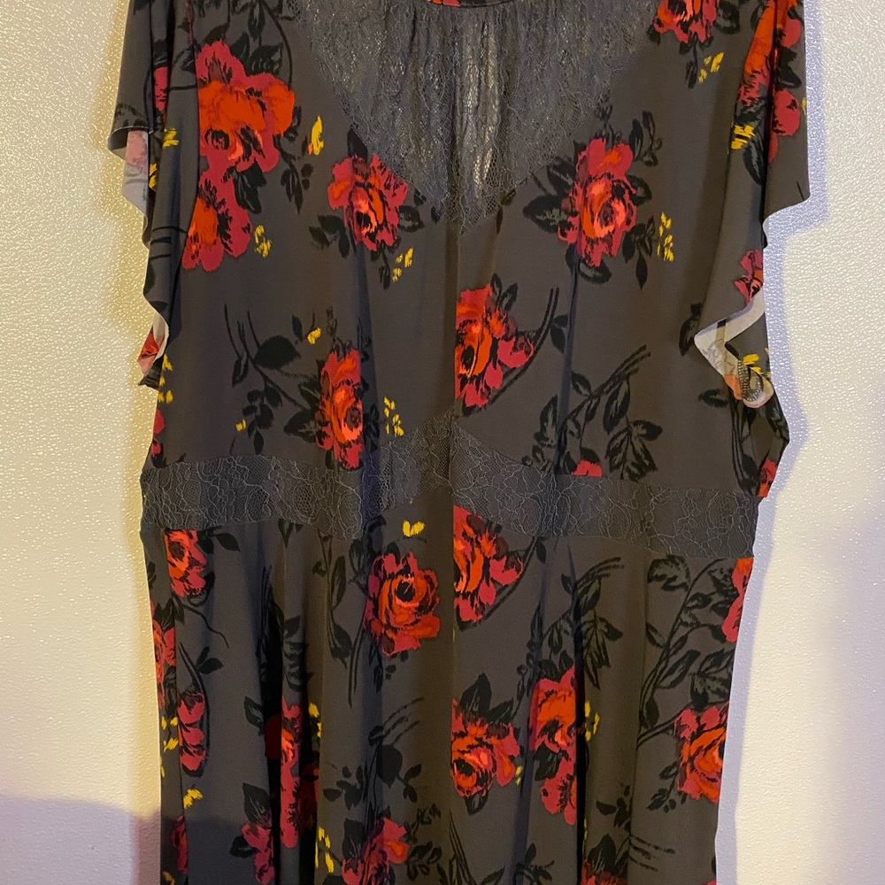 Torrid Floral Top with Lace Detail
